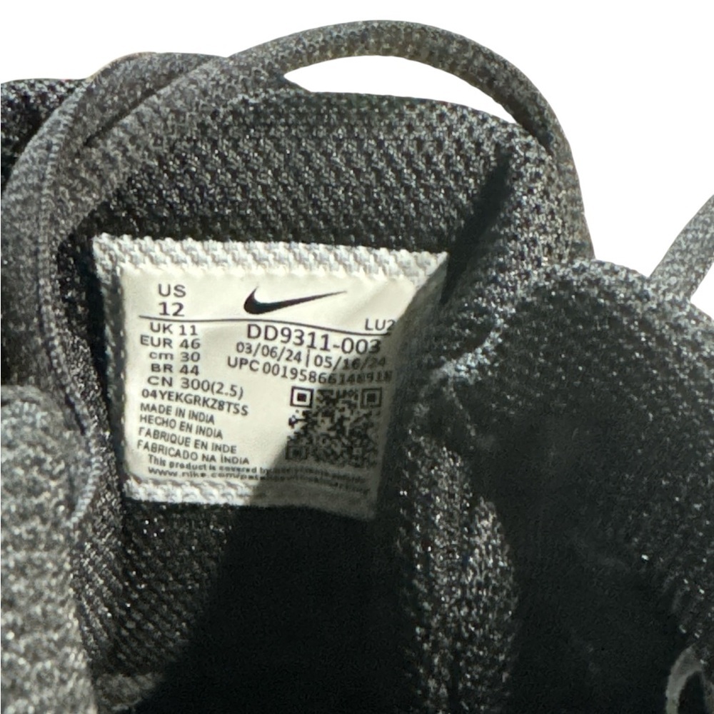 Nike Fly By Mid 3 Black and White Sneakers - Size 12 - Picture 8 of 9